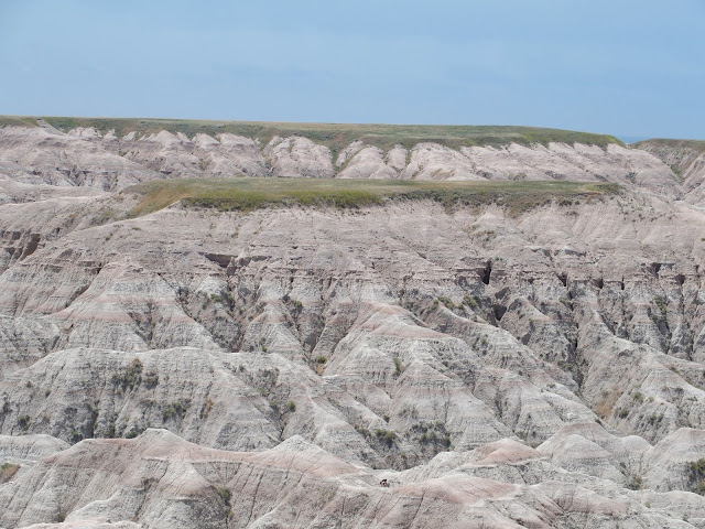 badlands-national-park-mesa