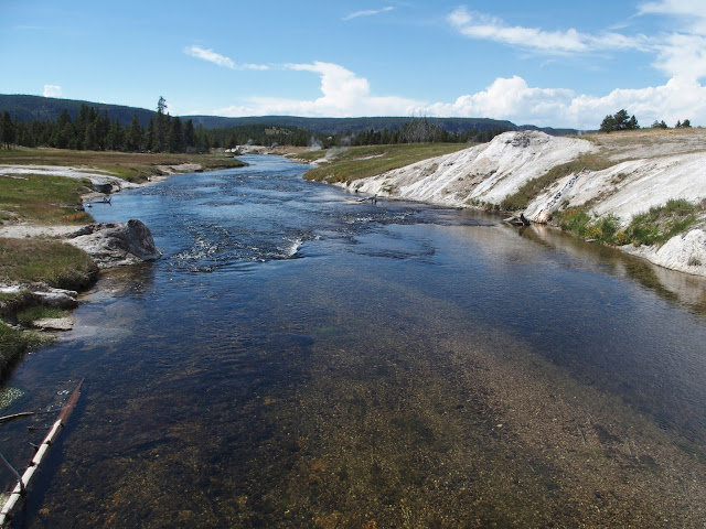 yellowstone-wild-river